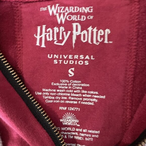 HARRY POTTER Adult Size Small “ THE WIZARDING WORLD “  HOGWARTS HOODIE JACKET - Picture 5 of 5